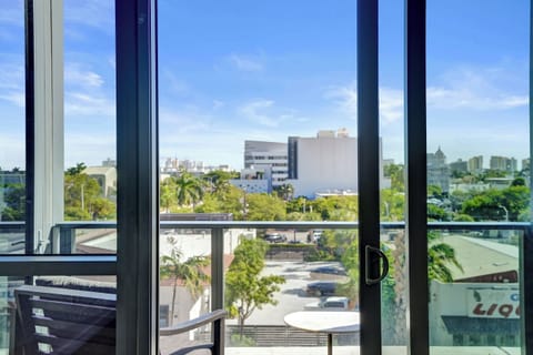 Family Apartment, 2 Bedrooms, Kitchen, City View | Interior