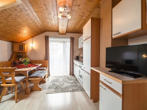 Apartment | Private kitchen | Highchair