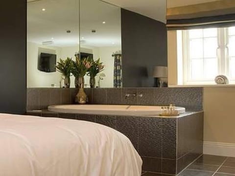 Duplex, Ensuite (The Tower Suite) | Miscellaneous