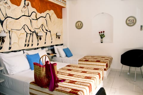 In-room safe, free WiFi, bed sheets