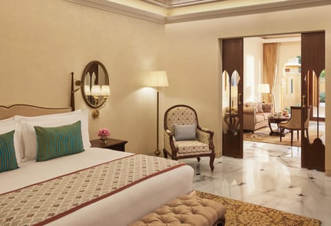 Royal Suite, 2 Bedrooms | Down comforters, pillowtop beds, minibar, in-room safe