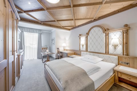 Comfort Single Room (Grand Lit) | Premium bedding, down comforters, minibar, in-room safe