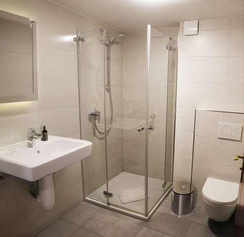 Towels, toilet paper