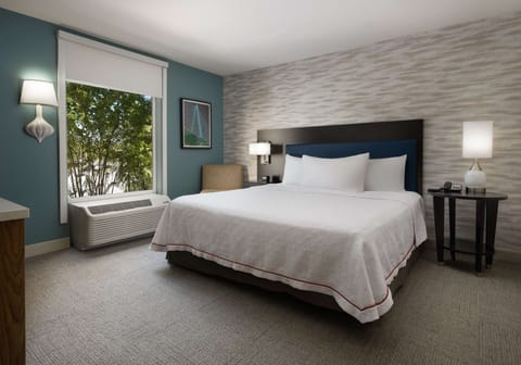 Desk, iron/ironing board, free cribs/infant beds, free WiFi