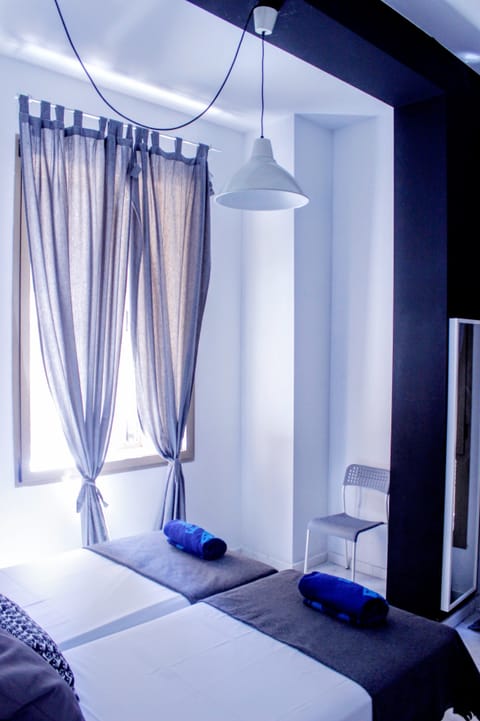 Superior Double Room, Ensuite | In-room safe, soundproofing, free WiFi, bed sheets