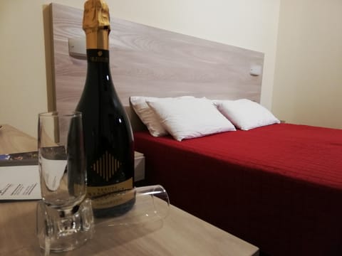 Double Room, Balcony, Mountain View | Down comforters, in-room safe, desk, free WiFi