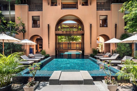 2 outdoor pools, open 7:00 AM to 7:00 PM, sun loungers