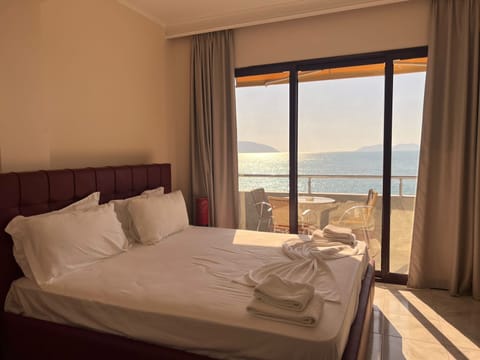 Standard Double or Twin Room, Sea View | Premium bedding, Select Comfort beds, minibar, in-room safe