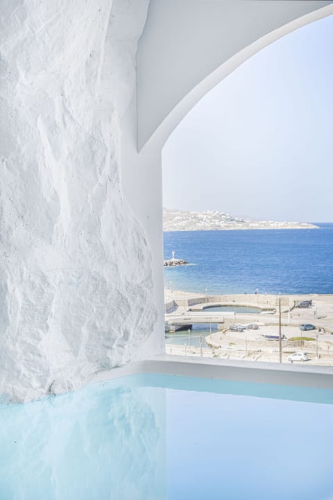 Deluxe Double Room (with private Cave Pool) | Egyptian cotton sheets, premium bedding, memory foam beds, minibar