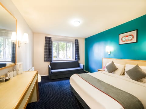 Deluxe Double Room, 1 Double Bed | Desk, free WiFi, bed sheets