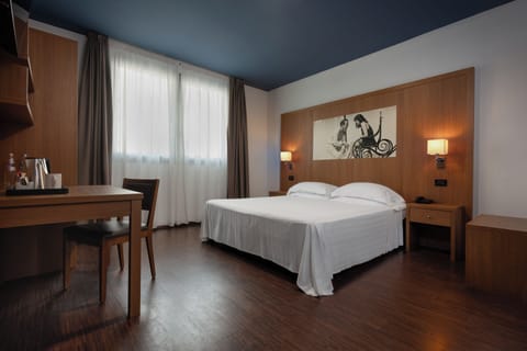 In-room safe, desk, blackout drapes, cribs/infant beds