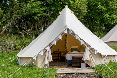 Luxury Tent (Bell Tent ) | Free WiFi