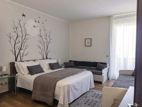 Family Room | Frette Italian sheets, pillowtop beds, in-room safe, desk