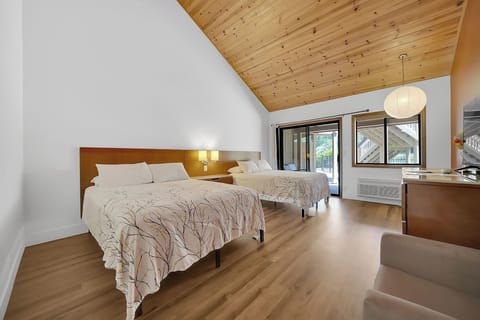 Two Queen Beds | Desk, free WiFi, wheelchair access