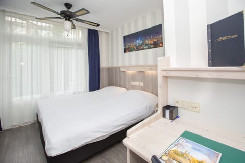 In-room safe, individually decorated, individually furnished, desk