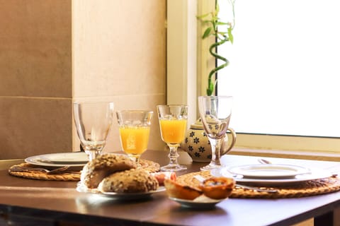 Apartment, 3 Bedrooms, Non Smoking | Dining