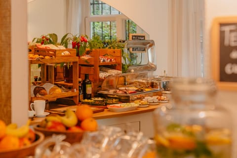 Daily continental breakfast for a fee