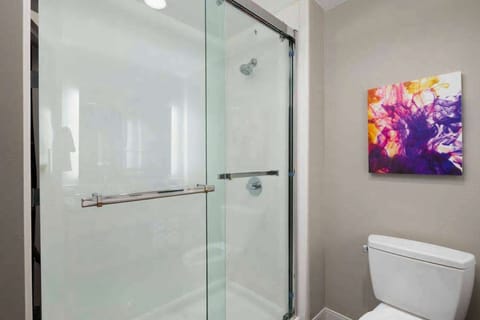 Individually decorated, individually furnished, desk, laptop workspace