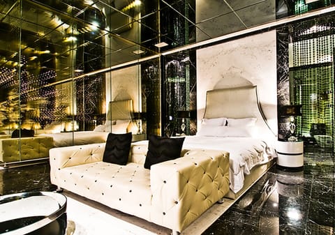 Minibar, individually decorated, desk, blackout drapes