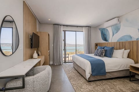 Premium Room | Bed sheets