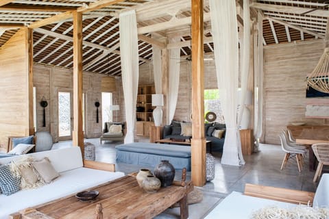 Villa (5 Bedrooms) | Property amenity