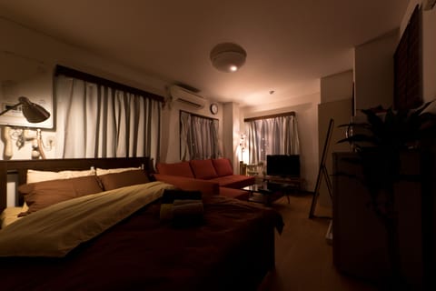 Comfort Room (202) | Living room | LCD TV