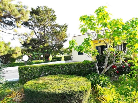 Villa, 3 Bedrooms, Garden View | Property grounds