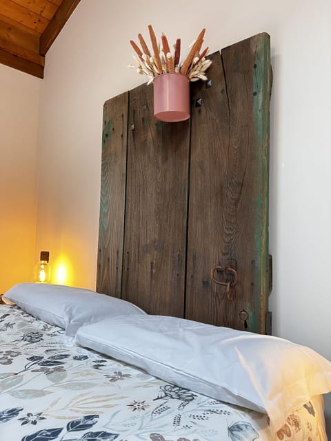 Single Room, Garden View | Free WiFi, bed sheets