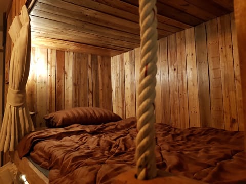 Mixed Dormitory 8 Beds | Free WiFi