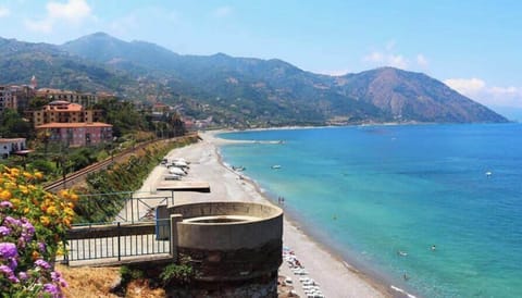 Room, 2 Bedrooms, Smoking, Garden View | Beach