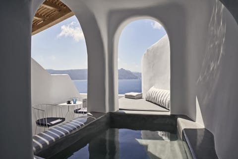 Superior Suite, 1 Bedroom, Jetted Tub, Sea View | Balcony view