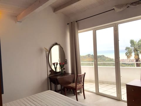 Standard Double Room | Desk, rollaway beds, free WiFi, bed sheets