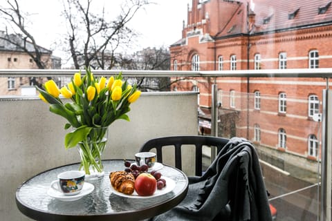 Premium Apartment | Balcony