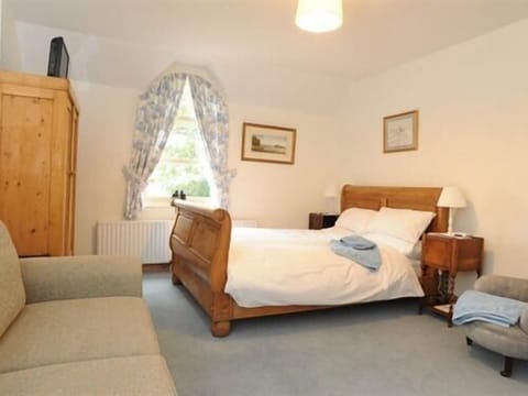 Double Room, Ensuite | Iron/ironing board, free WiFi, bed sheets