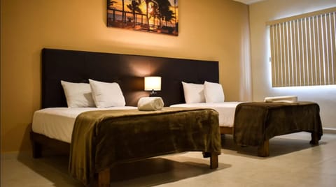 Comfort Double Room, 6 Bedrooms, Park View | In-room safe, laptop workspace, free WiFi, bed sheets