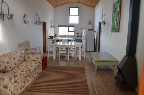 Superior Cottage (Spot-On) | Living room | TV