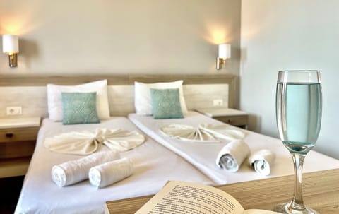 Free cribs/infant beds, free WiFi, bed sheets