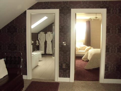 Egyptian cotton sheets, premium bedding, memory foam beds, in-room safe