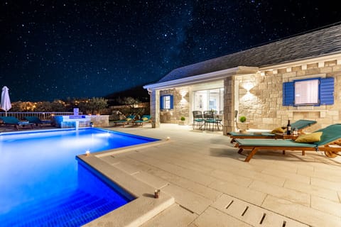 Villa (Villa Blue Sky - Three Bedroom Villa ) | Pool | Outdoor pool, sun loungers
