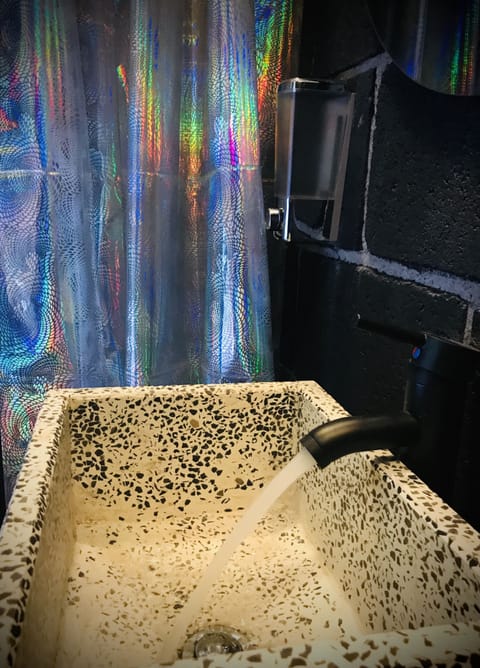 Design Room | Bathroom sink