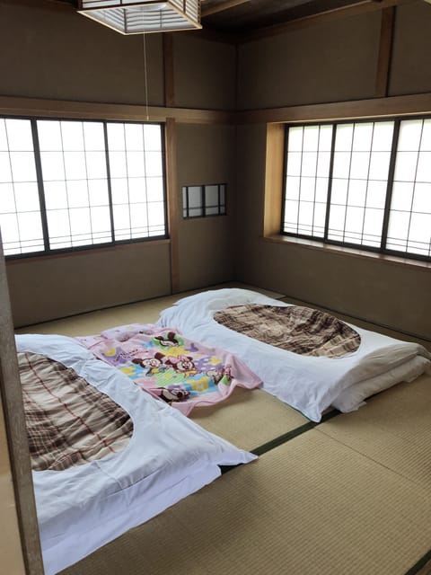 Private Vacation Home | 2 bedrooms, iron/ironing board, free WiFi