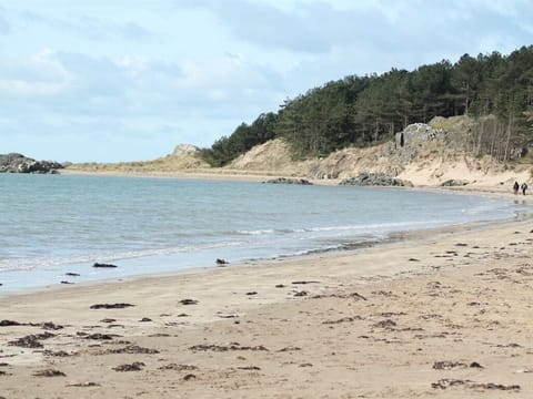 Twin Room, Ensuite | View from property