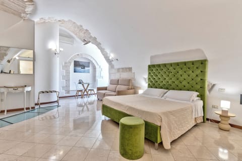 Deluxe Double Room | Free minibar, in-room safe, individually decorated