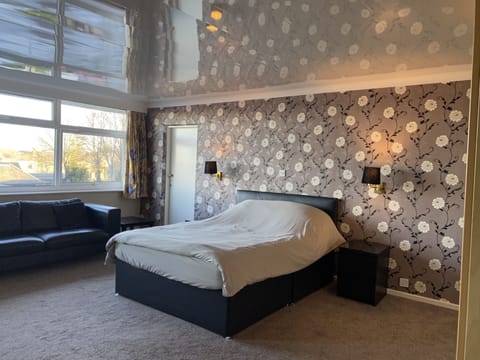 Superior Double Room | Individually decorated, individually furnished, desk, laptop workspace