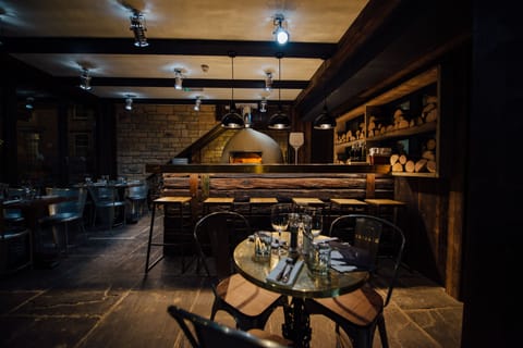 Breakfast, lunch, dinner served; international cuisine 