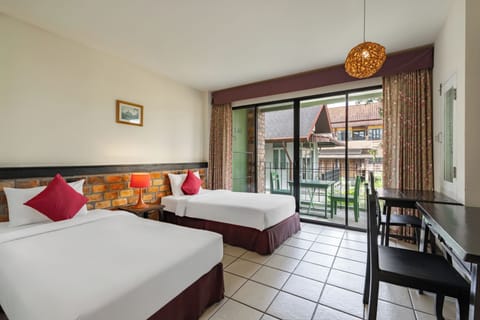 Standard Twin At Tony Wing (NEXT TO MOTIVE BUILDING) | In-room safe, free WiFi, bed sheets
