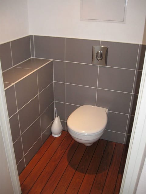 Classic Quadruple Room | Bathroom amenities | Towels, soap, toilet paper