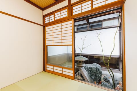 Japanese style twin room w/ garden view (Shared Space Nearby),Non smoking - Slightly noisy at times. | Down comforters, individually decorated, individually furnished