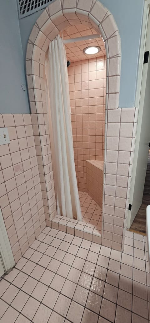 Two-Bedroom Family Suite with Kitchen | Bathroom | Free toiletries, hair dryer, towels, soap