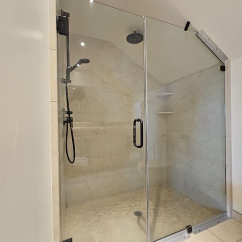 Family Room with Balcony | Bathroom | Free toiletries, hair dryer, towels, soap